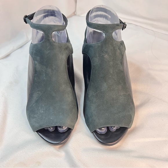 3-1 PHILLIP LIM Black Leather Grey Nubuck Open Toe Heels Size 5.5 - Picture 2 of 13